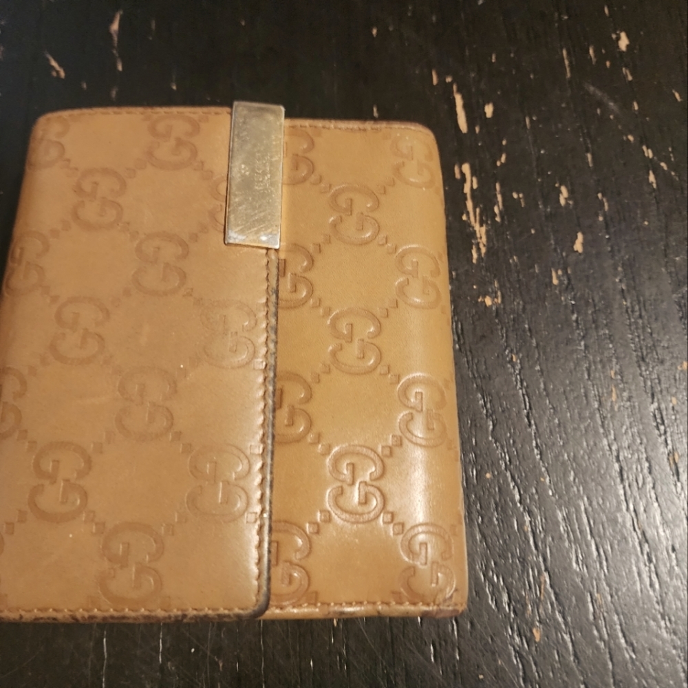 Women Gucci wallet